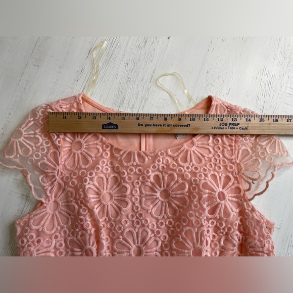 Peach flower dress size 8 - Picture 3 of 7